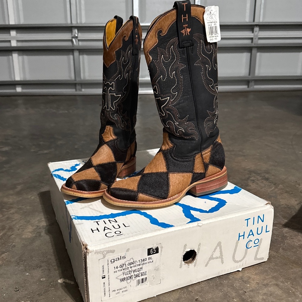 Tin Haul boots, Cowboy boots